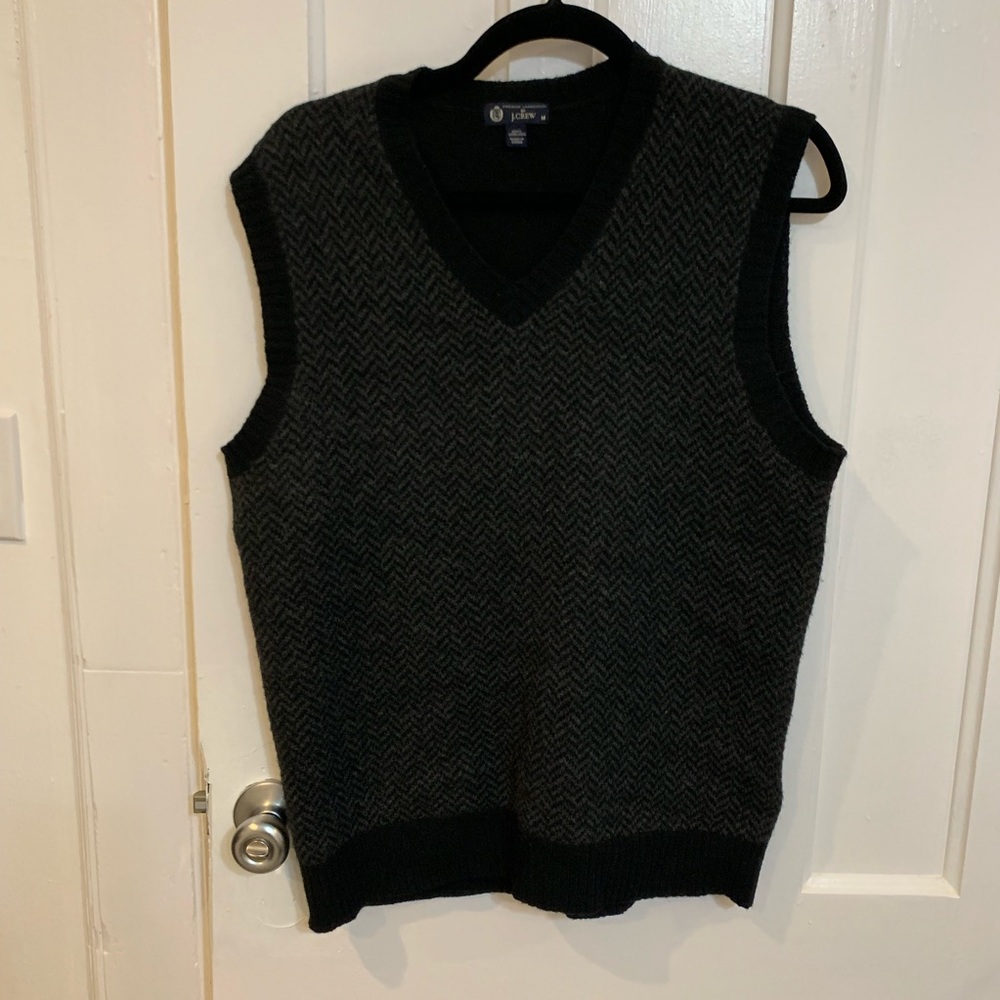 EUC J. Crw herringbone print vest M